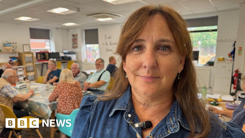 Wales prepares for another heatwave as ‘cool spaces’ set up Wales prepares for another heatwave as 'cool spaces' set up