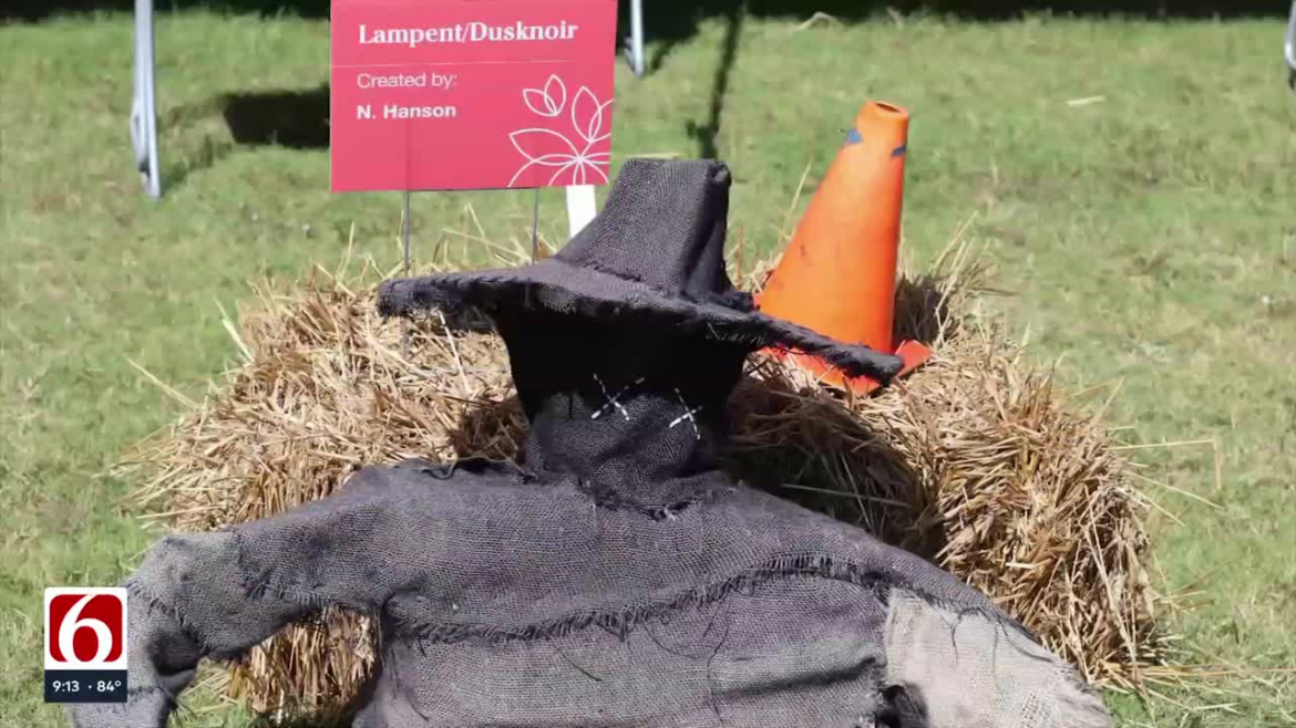 Tulsa Botanic Garden calls on community for annual scarecrow contest