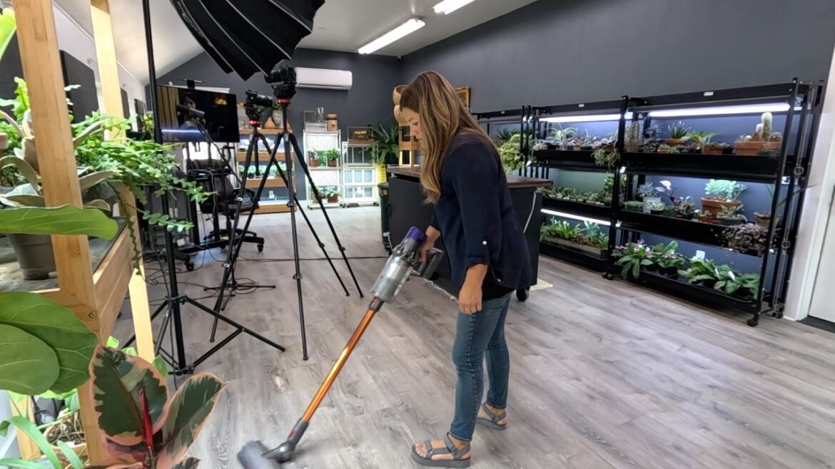Garden Answer: Plant Studio Deep Dive: Cleaning, Organizing, Grooming & Repotting! 🧼🪴🙌 // Garden Answer Plant Studio Deep Dive: Cleaning, Organizing, Grooming & Repotting! 🧼🪴🙌 // Garden Answer