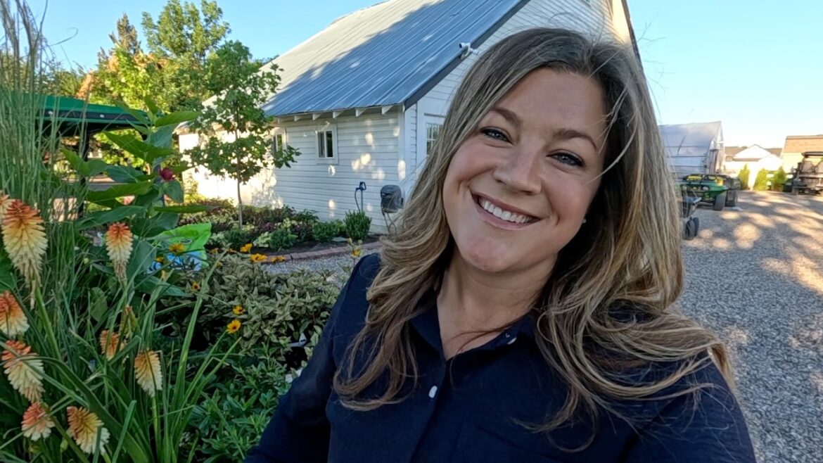 Garden Answer: Painting Lines for a Patio, Planting in the South Garden & Clean Mulching in the North Garden! 🌿🙌💪 Painting Lines for a Patio, Planting in the South Garden & Clean Mulching in the North Garden! 🌿🙌💪