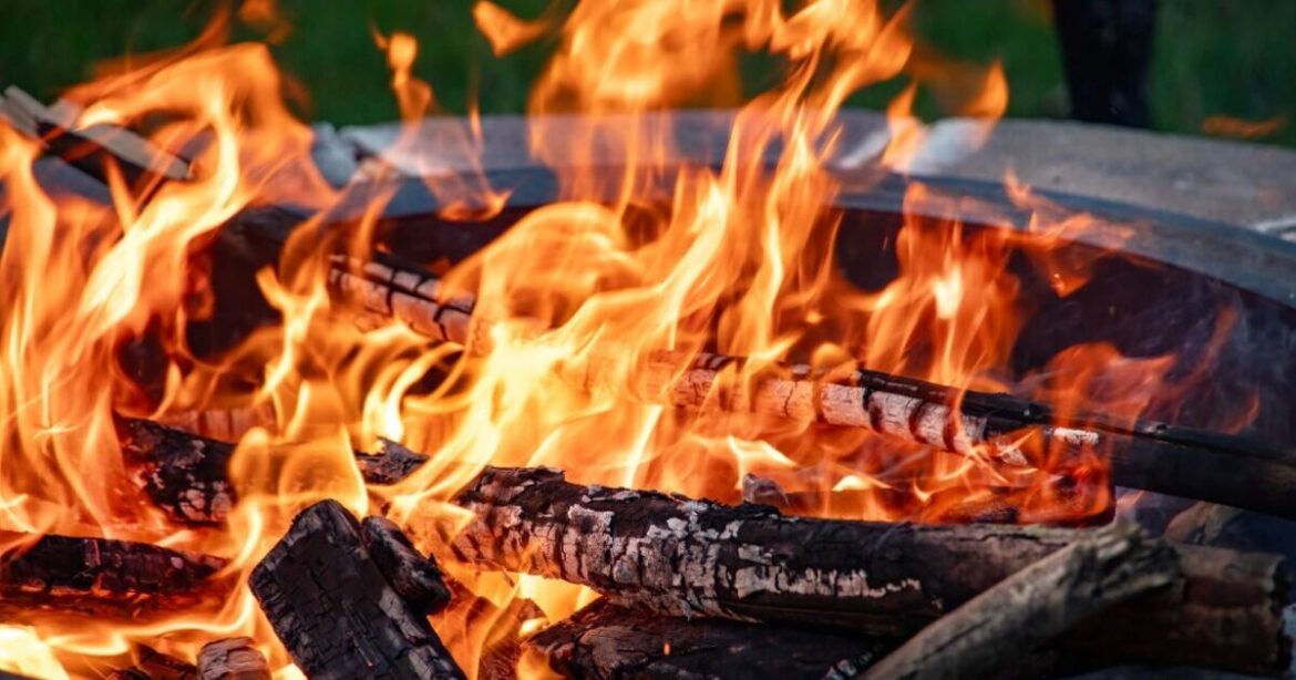 Gardeners given advice on how to avoid fines of up to £1k for using a fire pit Gardeners given advice on how to avoid fines of up to £1k for using a fire pit