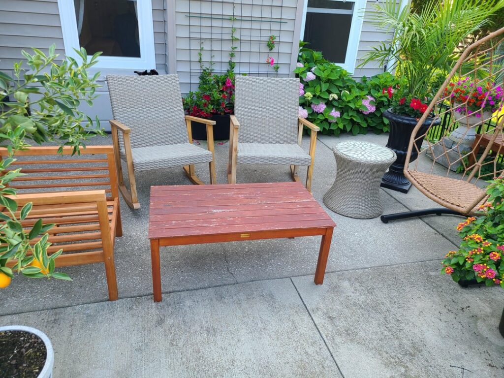 Is it acceptable to install flagstone over existing concrete patio? Is it acceptable to install flagstone over existing concrete patio?