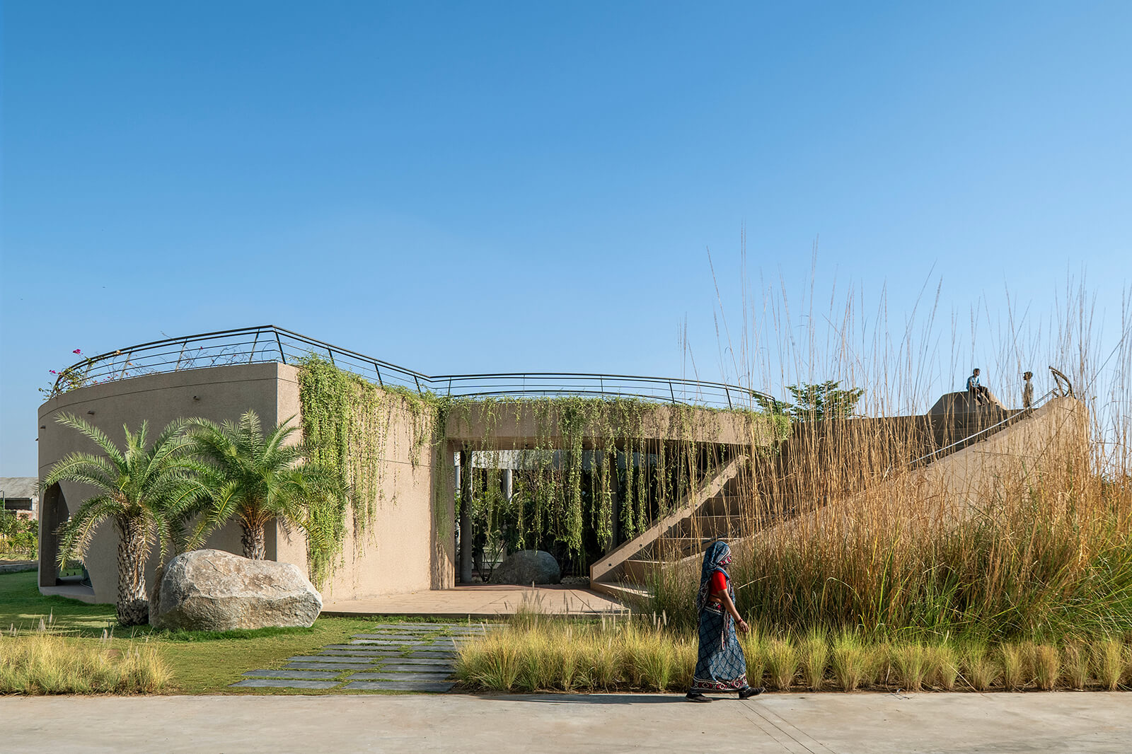 The structure is created to blend into its surrounding landscape | Habitat 0 | RA Design Studio | STIRworld