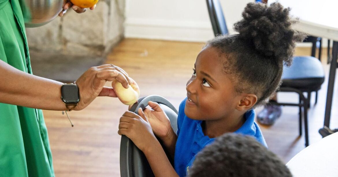 Preschoolers learn about gardening at Tots Town Hall | Photo Galleries