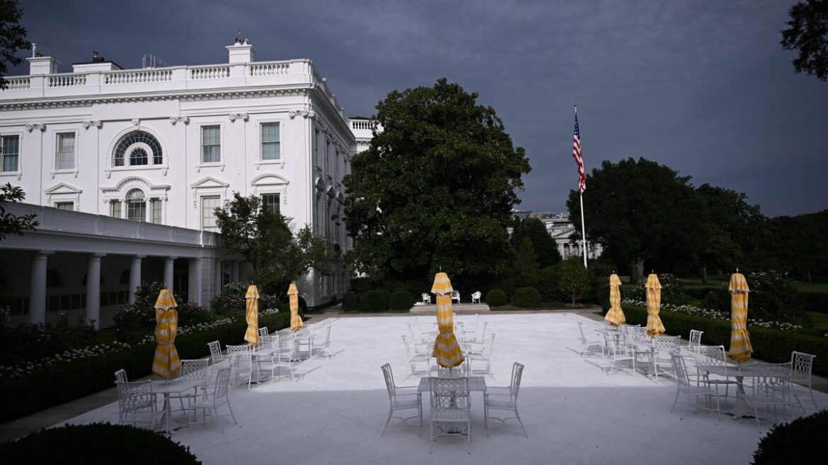 Rose Garden starts looking like Mar-a-Lago with newest feature Rose Garden starts looking like Mar-a-Lago with newest feature