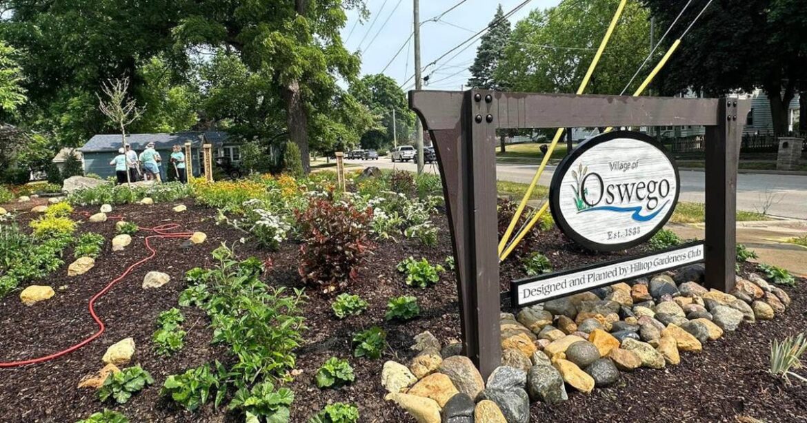 Kendall County Hilltop Gardeners Garden Club focuses on fall cleanup – Shaw Local Kendall County Hilltop Gardeners Garden Club focuses on fall cleanup – Shaw Local