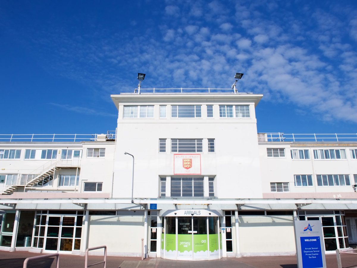 Campaign group welcomes plans to start restoring 1937 airport terminal