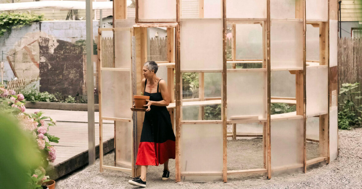 ellipsoidal greenhouse by SAW.Earth brings sunlight to brooklyn garden ellipsoidal greenhouse by SAW.Earth brings sunlight to brooklyn garden