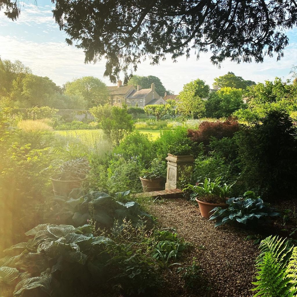 Lincolnshire farmhouse and garden