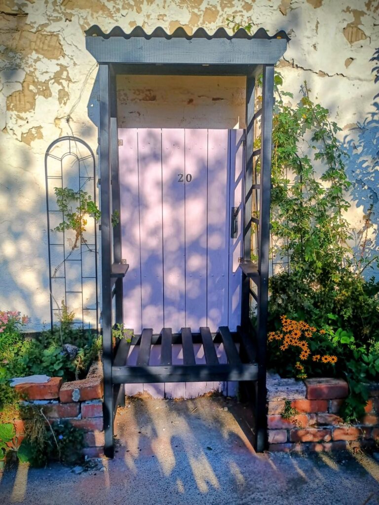 I made a thing! (For the garden)