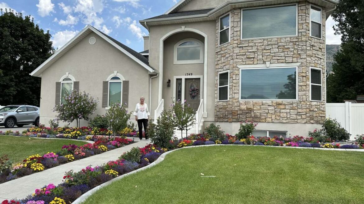 Blooming amid adversity: How a Springville woman found peace through gardening Blooming amid adversity: How a Springville woman found peace through gardening