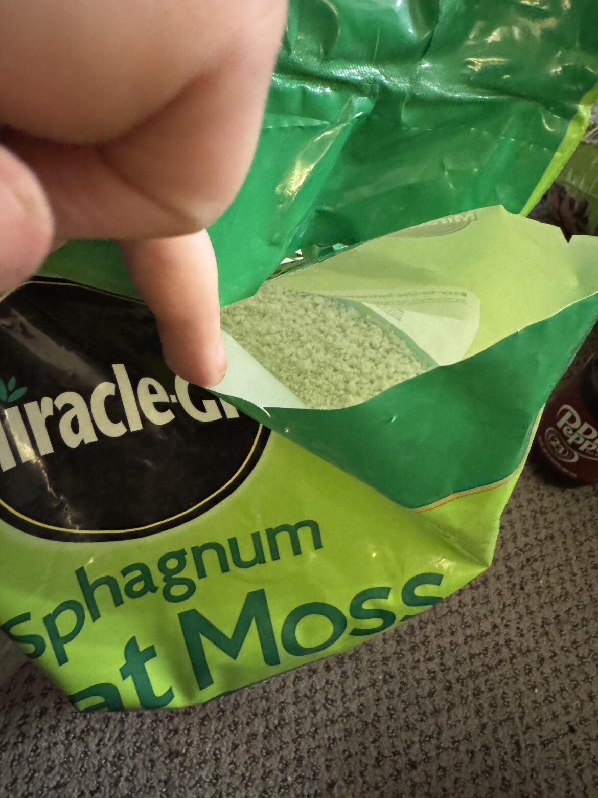 I bought a bag of sphagnum moss and it was perlite inside.