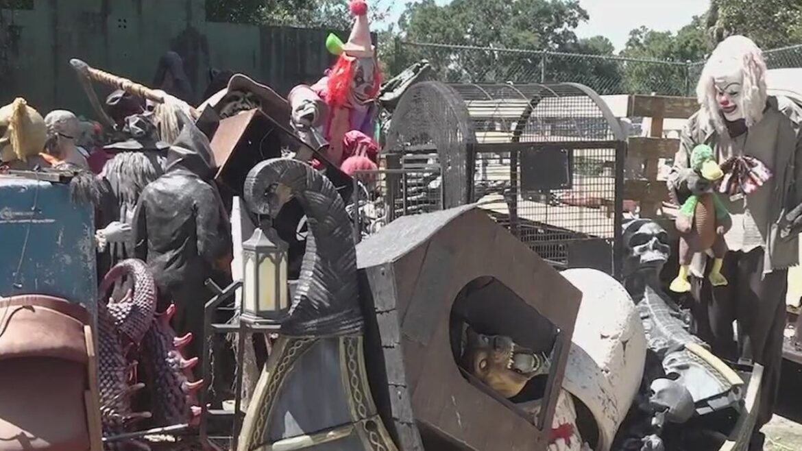 Winter Garden family’s elaborate holiday decorations in jeopardy following county order Winter Garden family's elaborate holiday decorations in jeopardy following county order