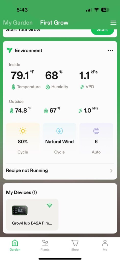 How does my settings look? I got a few plants in the tent. The humidity now did go up a lot from yesterday. Yesterday at 80° my humidity was at 55 today at 79°. The humidity is 68 just added plants as a humidity went up. I turned up. The light is at 80% now it's a 400 W dual fan. VIVOSUN