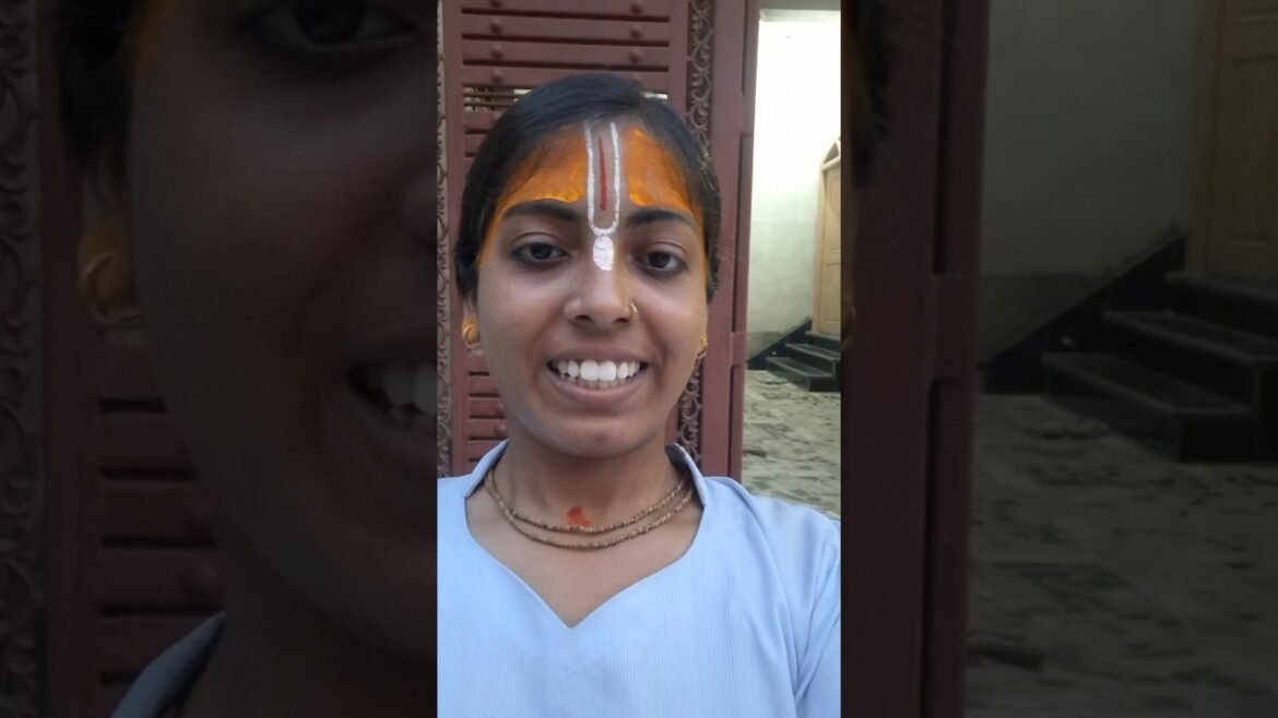 #tulsi #minivlog #trending #trends #love #vrindavan