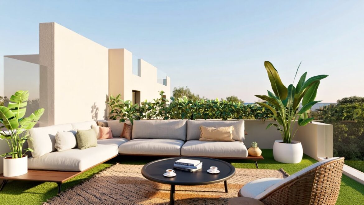 Small Garden Design Trends 2025 | What’s In & Out This Year Small Garden Design Trends 2025 | What’s In & Out This Year