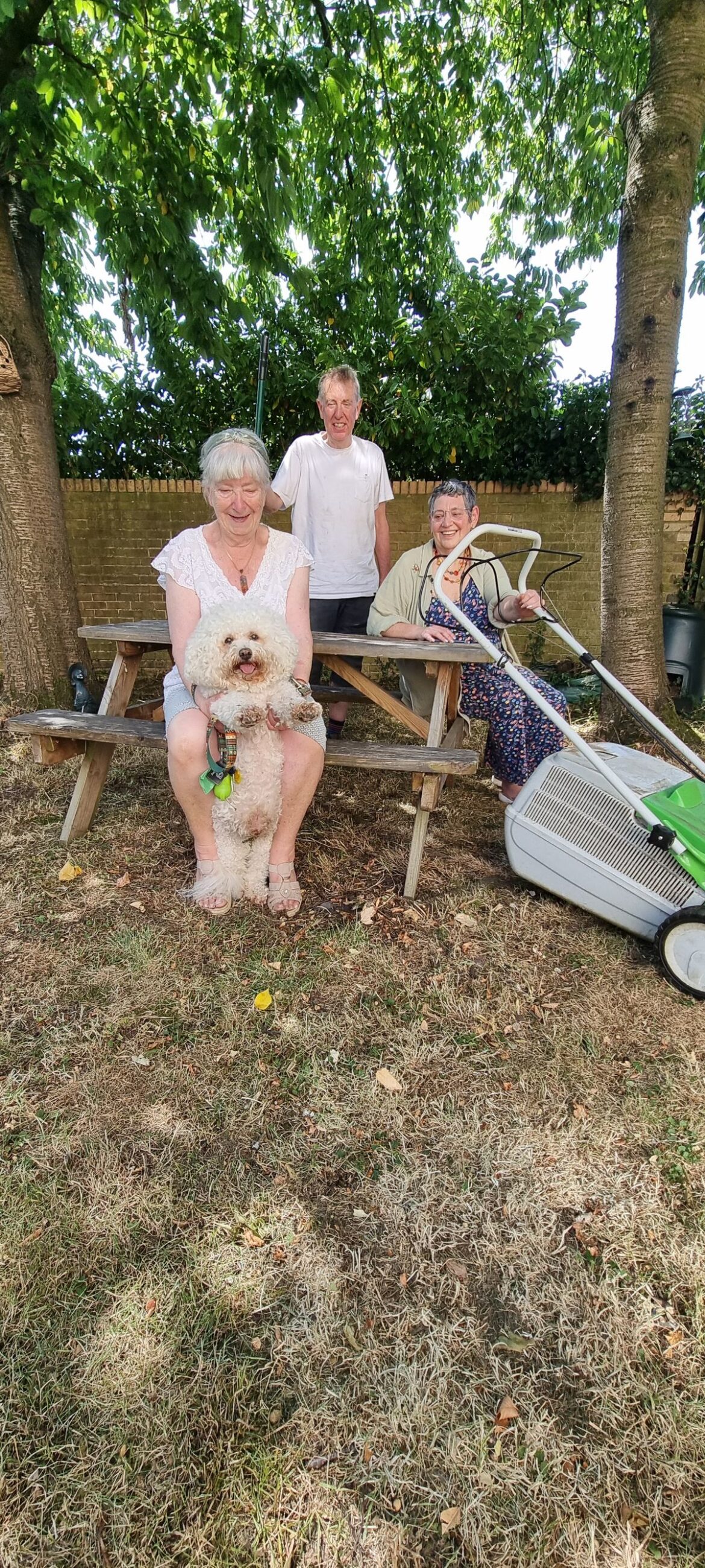 Anne has planted flower beds, created a circle in the middle of the lawn, introduced colourful plants and established borders in the garden