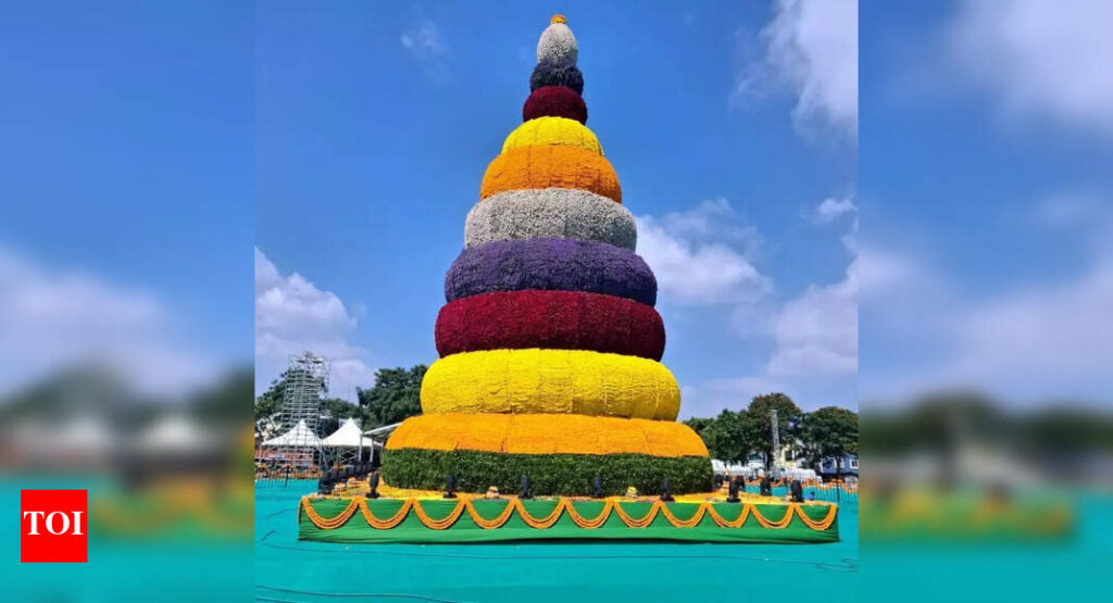 11 tonnes of flowers from largest Bathukamma to be transformed into ‘green’ products | Hyderabad News