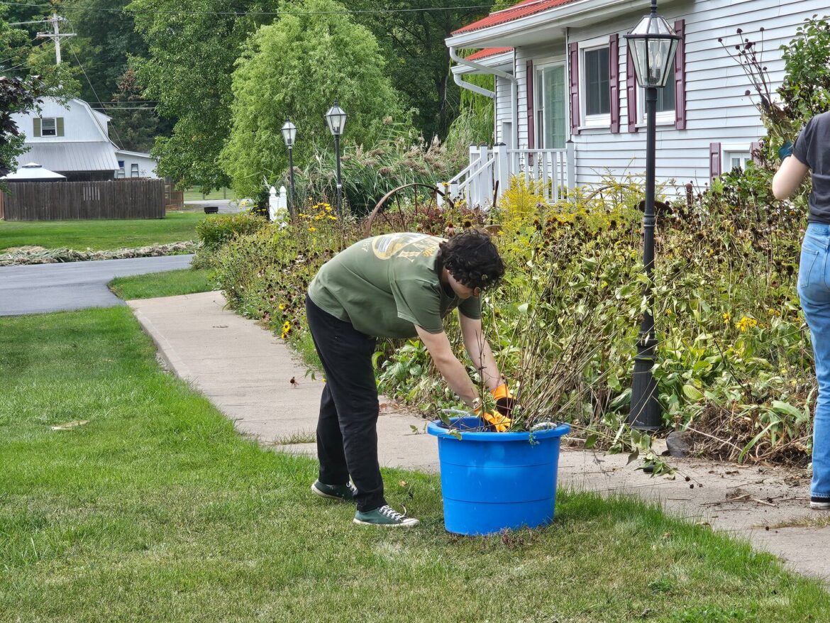SUNY Potsdam students work on gardens at historic 1844 House in Canton