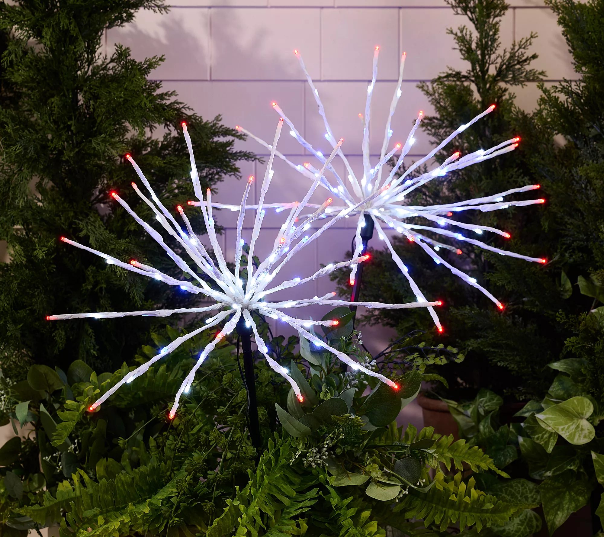 "as Is" Martha Stewart S/2 Firecracker Burst Lights With Remote
