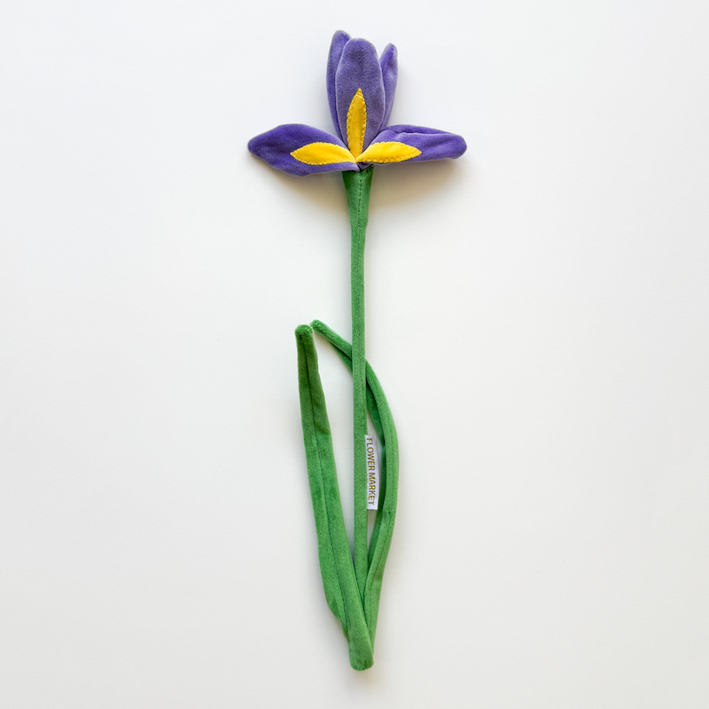 One of the plush flowers included in Cj Hendry's Flower Market 2.0