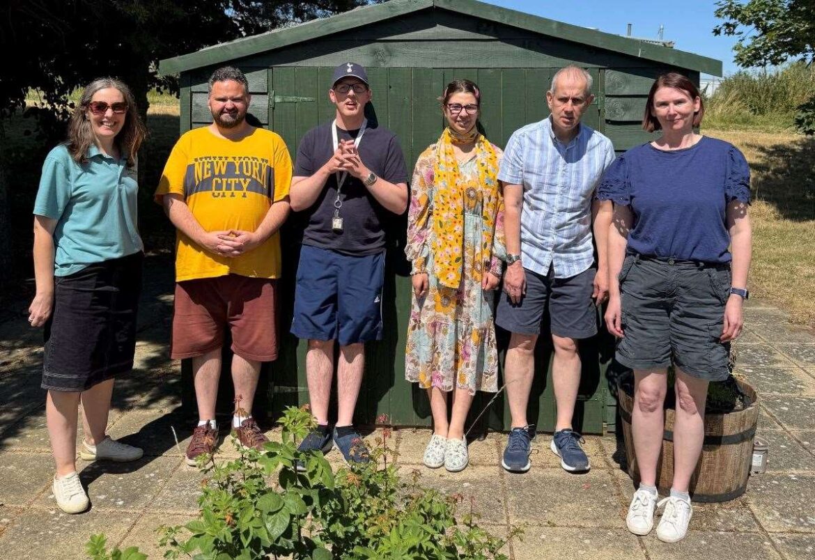 Sudbury charities and schools benefit as Perrywood Garden Centre donates £10,000 to mark 70th anniversary Sudbury charities and schools benefit as Perrywood Garden Centre donates £10,000 to mark 70th anniversary