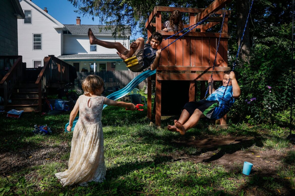 A cool time to assess the trees around a home A cool time to assess the trees around a home