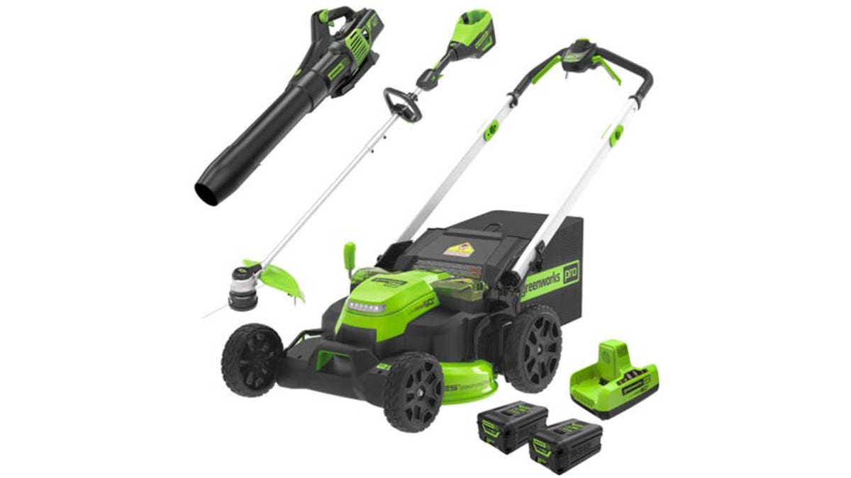 This set comes with everything you need to get rid of leaves and tall grass. 