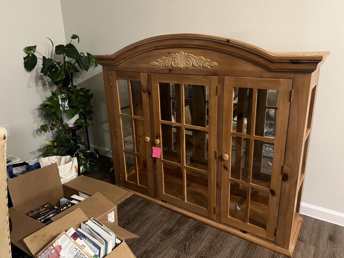 Just got this for free! Going to turn it into a terrarium! Any ideas?? Just got this for free! Going to turn it into a terrarium! Any ideas??