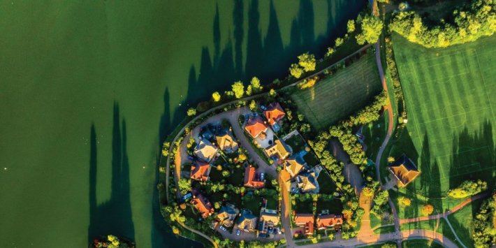 Communities with green spaces are healthier and wealthier