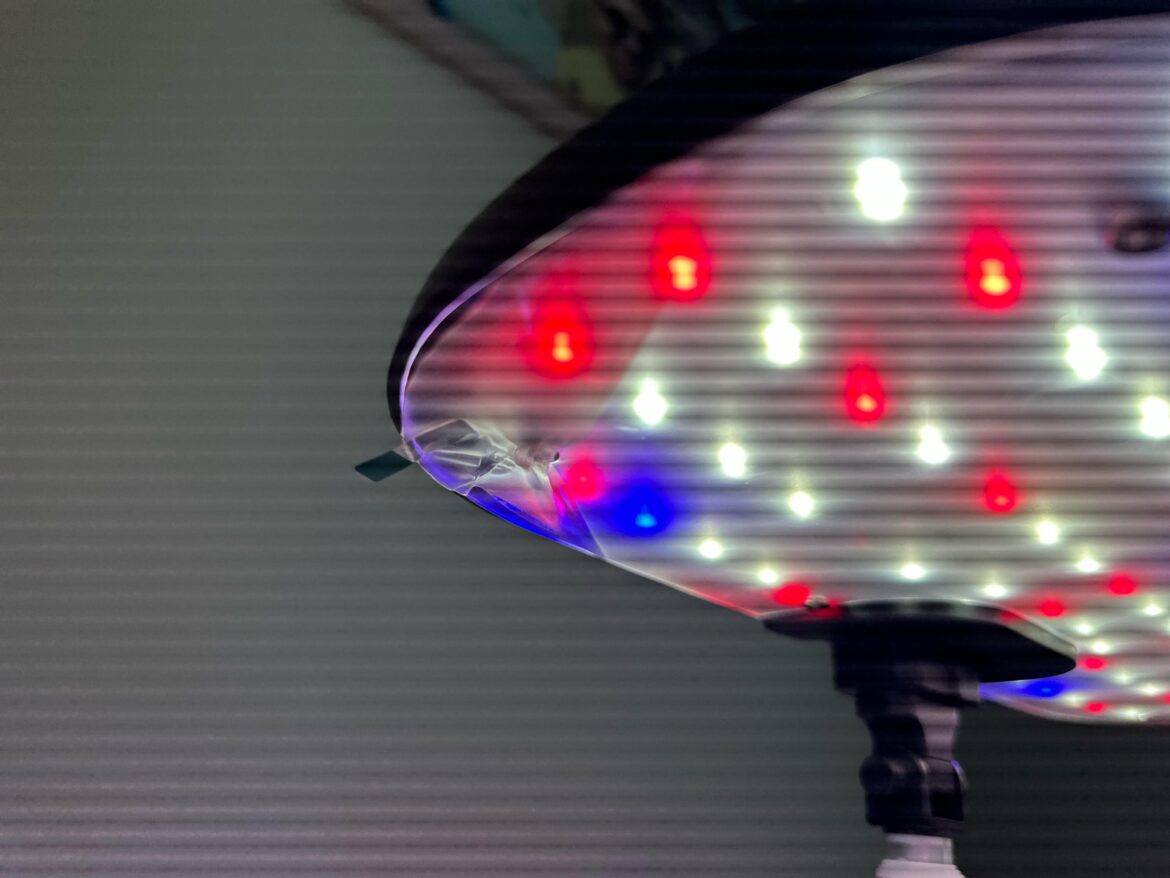 Letpot sticker on light panel