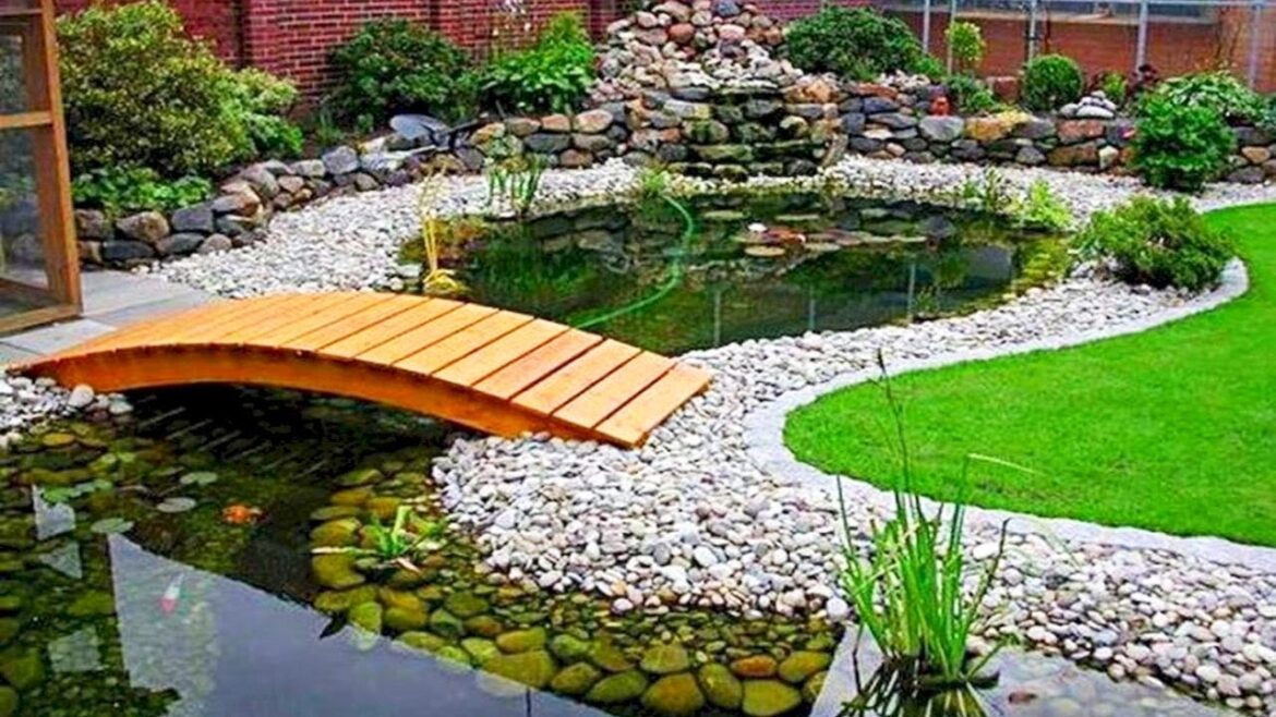 BEAUTIFUL BACKYARD PONDS DESIGN IDEAS | TOP 10 BEST GARDEN FISH POND FOR OUTDOOR BACKYARD SPACE