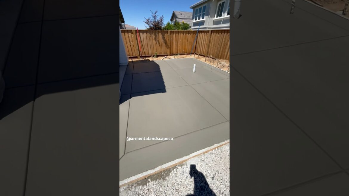 CONCRETE PATIO #concrete #construction #backyard #patio #landscaping