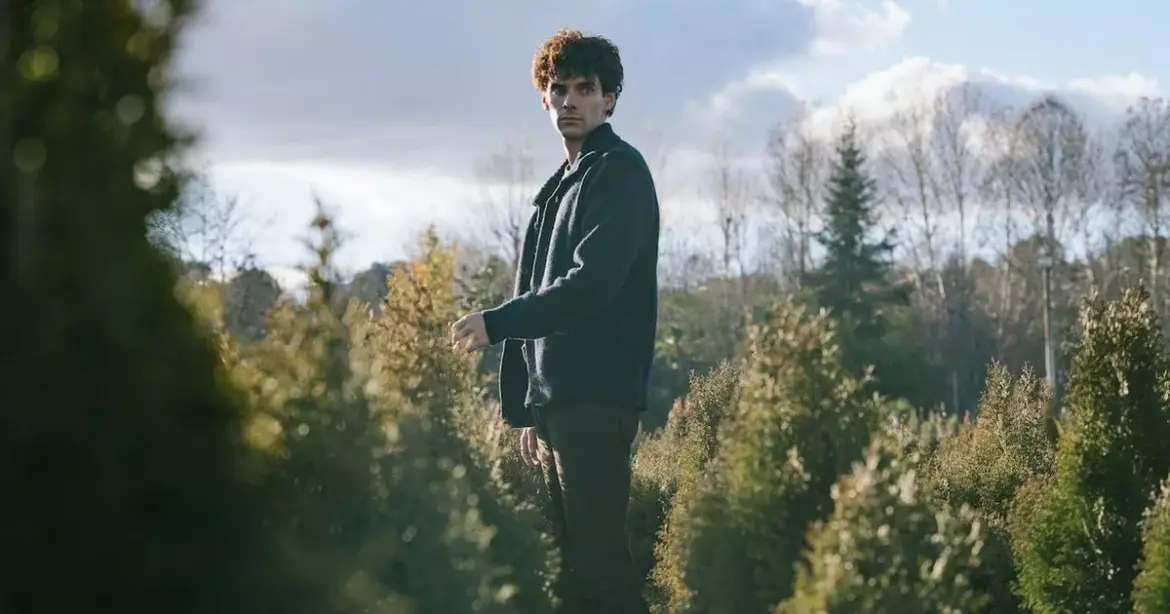The Gardener: New Netflix series is being compared to You and fans can’t get enough Irish Mirror