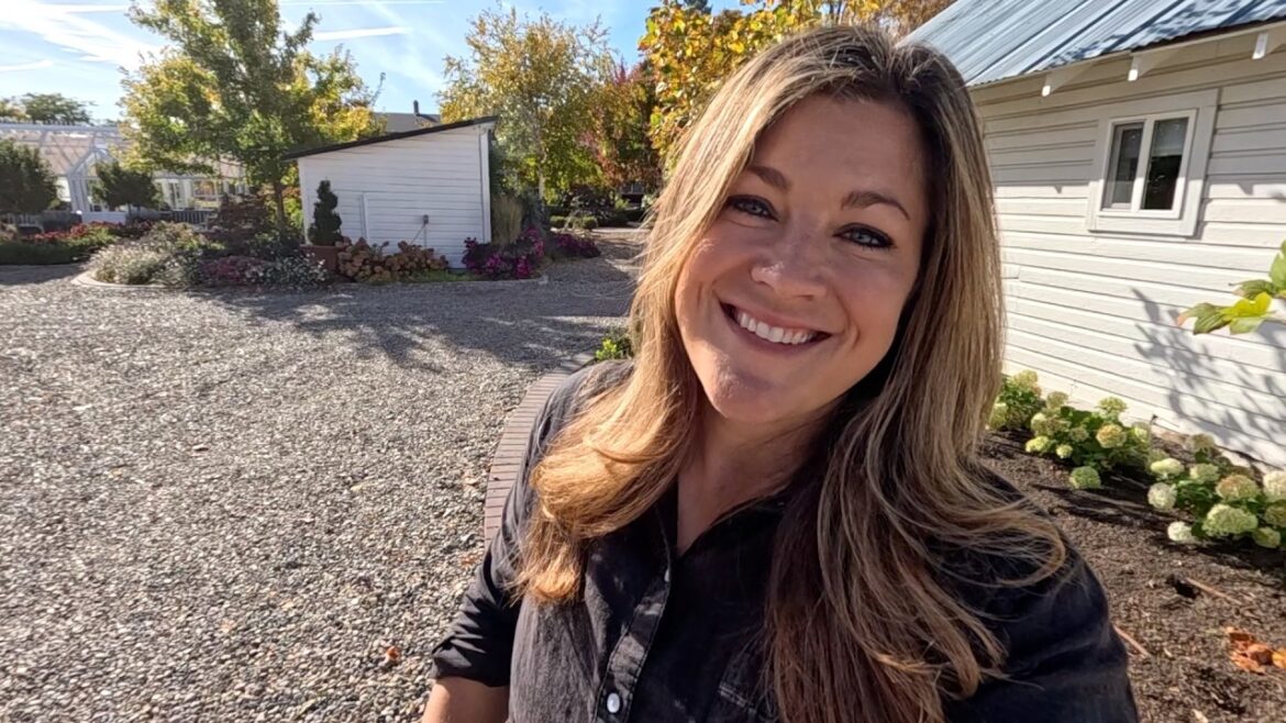 Garden Answer: Planting 600 Tulip Bulbs in the Barn Flower Bed & Cleaning Out Annuals Around the Chicken Coop! ๐ท๐๐ Planting 600 Tulip Bulbs in the Barn Flower Bed & Cleaning Out Annuals Around the Chicken Coop! ๐ท๐๐