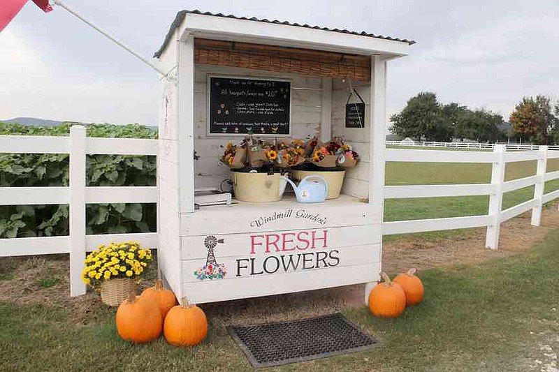 Lynn Kutter/Enterprise-Leader This flower stand for Windmill Gardens located off Viney Grove Road offered beautiful flower bouquets for $20 over the summer. The stand has closed for the season after its first year but will open again in 2026.