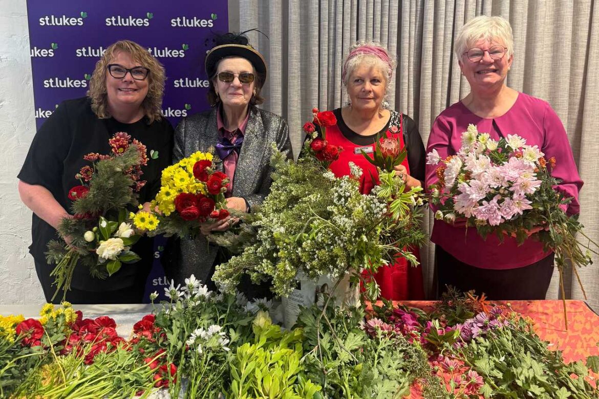 Flower workshop helps Tasmanian seniors bloom with connection Flower workshop helps Tasmanian seniors bloom with connection