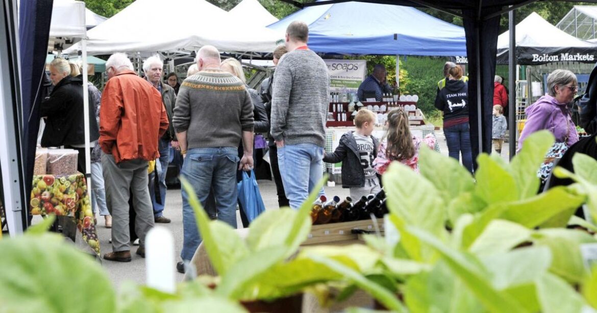Heaton Fold Garden Centre’s artisan market returns Heaton Fold Garden Centre's artisan market returns