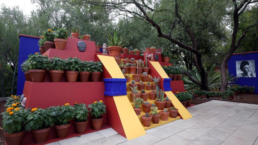 “Frida’s Garden” opens at the Tucson Botanical Gardens on Oct. 11 "Frida's Garden" opens at the Tucson Botanical Gardens on Oct. 11