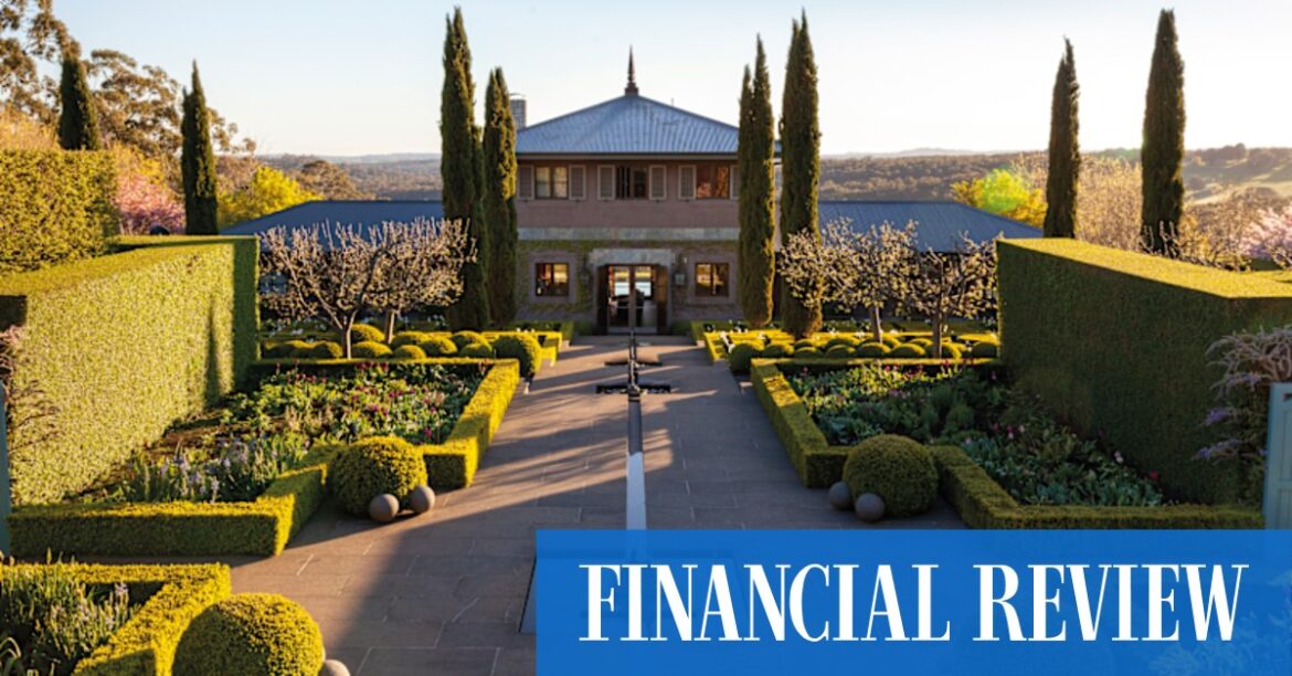 Paul Bangay’s garden paradise Stonefields returns to market Bonnie Campbell