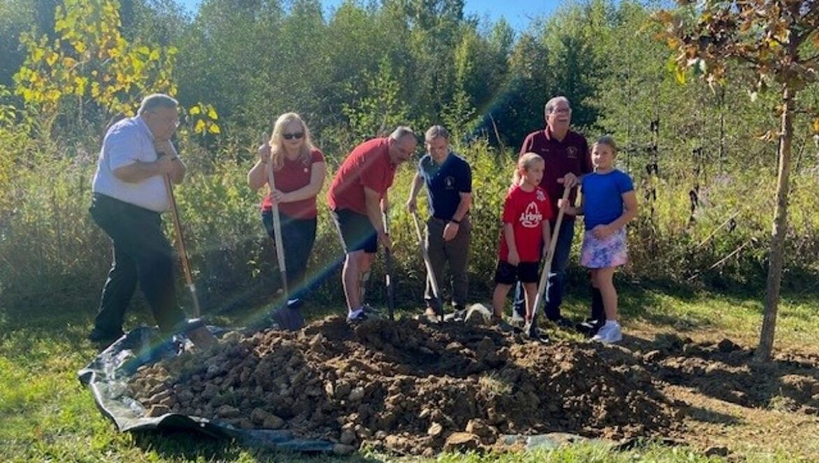 Over the Garden Fence marks America's 250th birthday