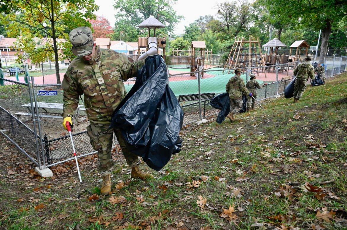 HGTV debuts ‘Gardening with the Guard’ series HGTV debuts 'Gardening with the Guard' series