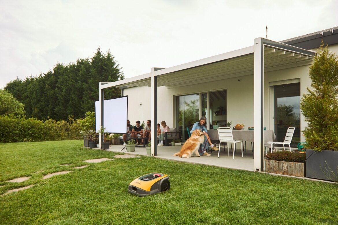 STIGA/YouGov – Smart Is The New Green: UK Gardeners Choose Technology For Their Gardens STIGA/YouGov - Smart Is The New Green: UK Gardeners Choose Technology For Their Gardens