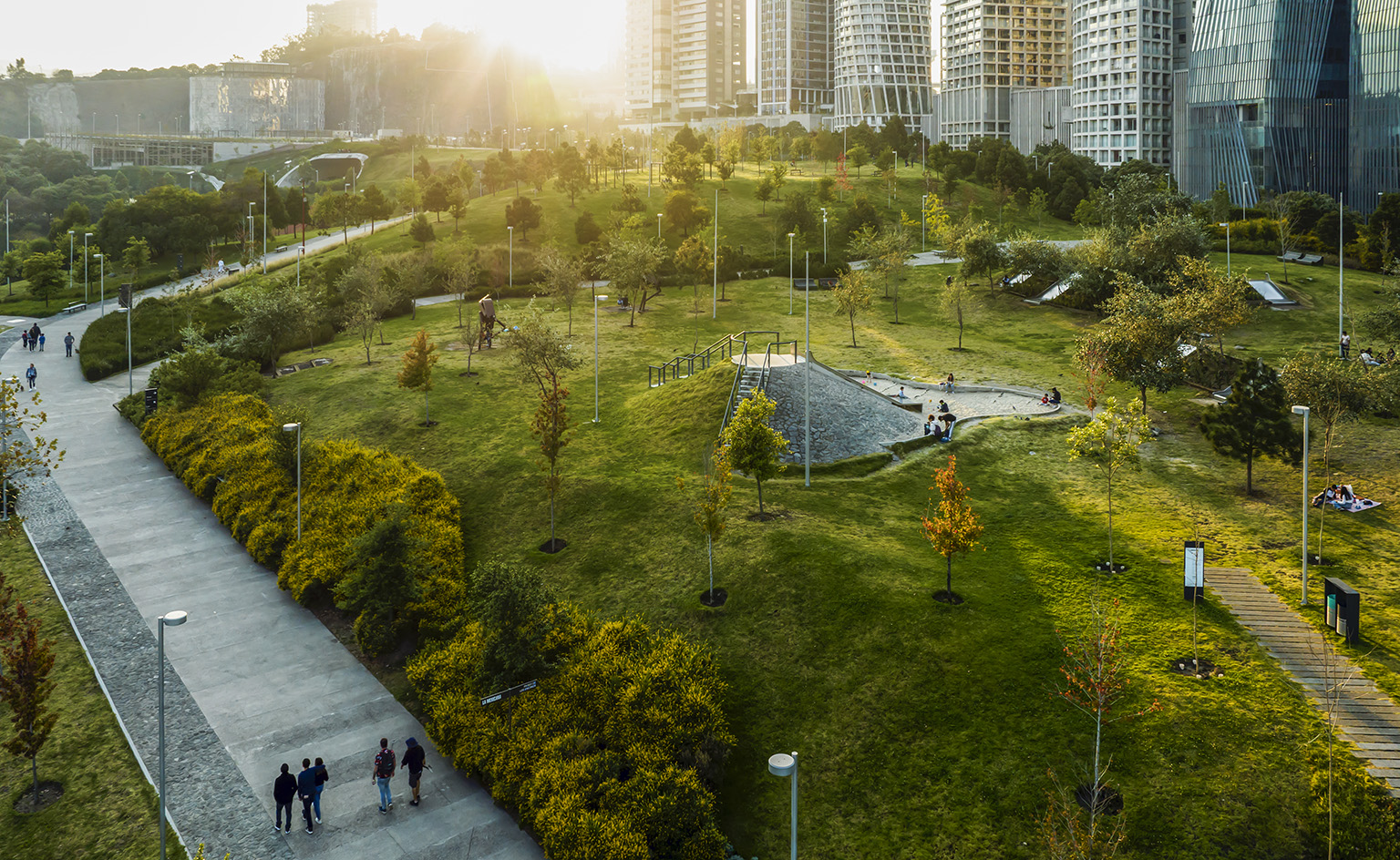 works by Grupo de Disen&#771;o Urbano who won the 2025 Oberlander prize