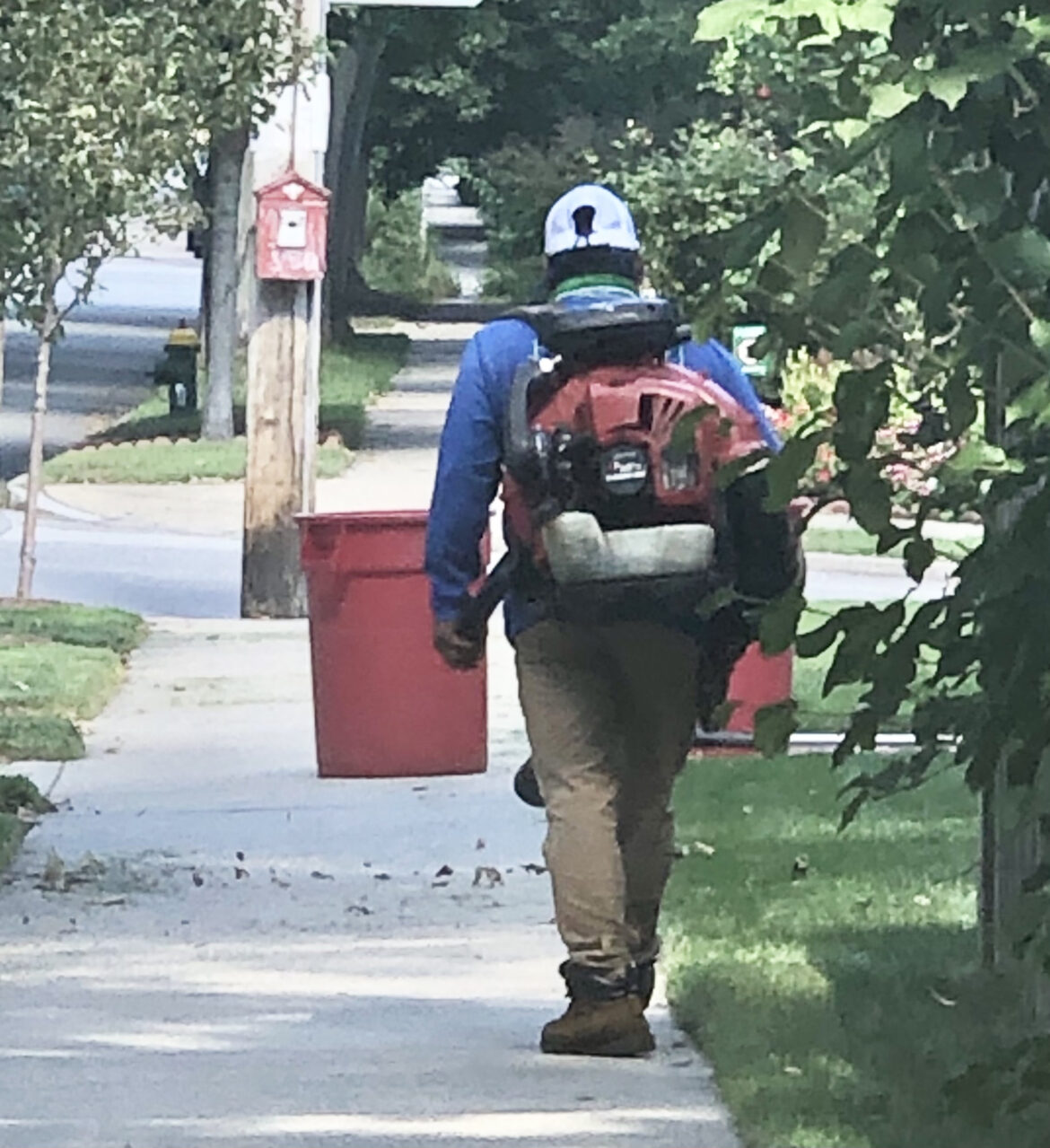 Providence’s New Gas Leaf Blower Ban Hits Homeowners for Violations Providence’s New Gas Leaf Blower Ban Hits Homeowners for Violations