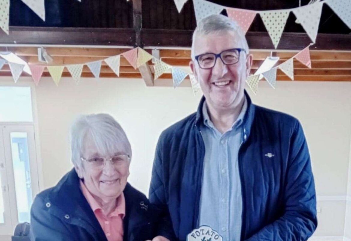 Tattie triumph for Doris after Reiss Gardening Club members hear about Seafarers Memorial Tattie triumph for Doris after Reiss Gardening Club members hear about Seafarers Memorial