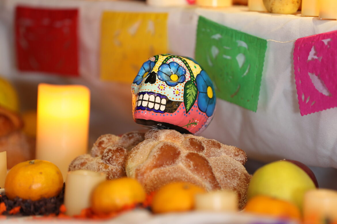 Philly’s Magic Gardens to honor Día de los Muertos with ofrenda and crafts Philly's Magic Gardens to honor Día de los Muertos with ofrenda and crafts