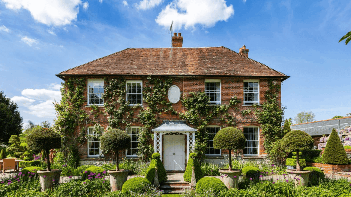 Alan Titchmarsh’s beautiful Georgian house in Hampshire is for sale – see inside