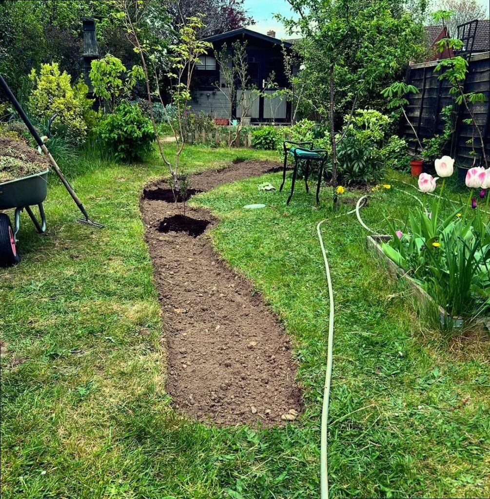 Gonna make a river of flowers