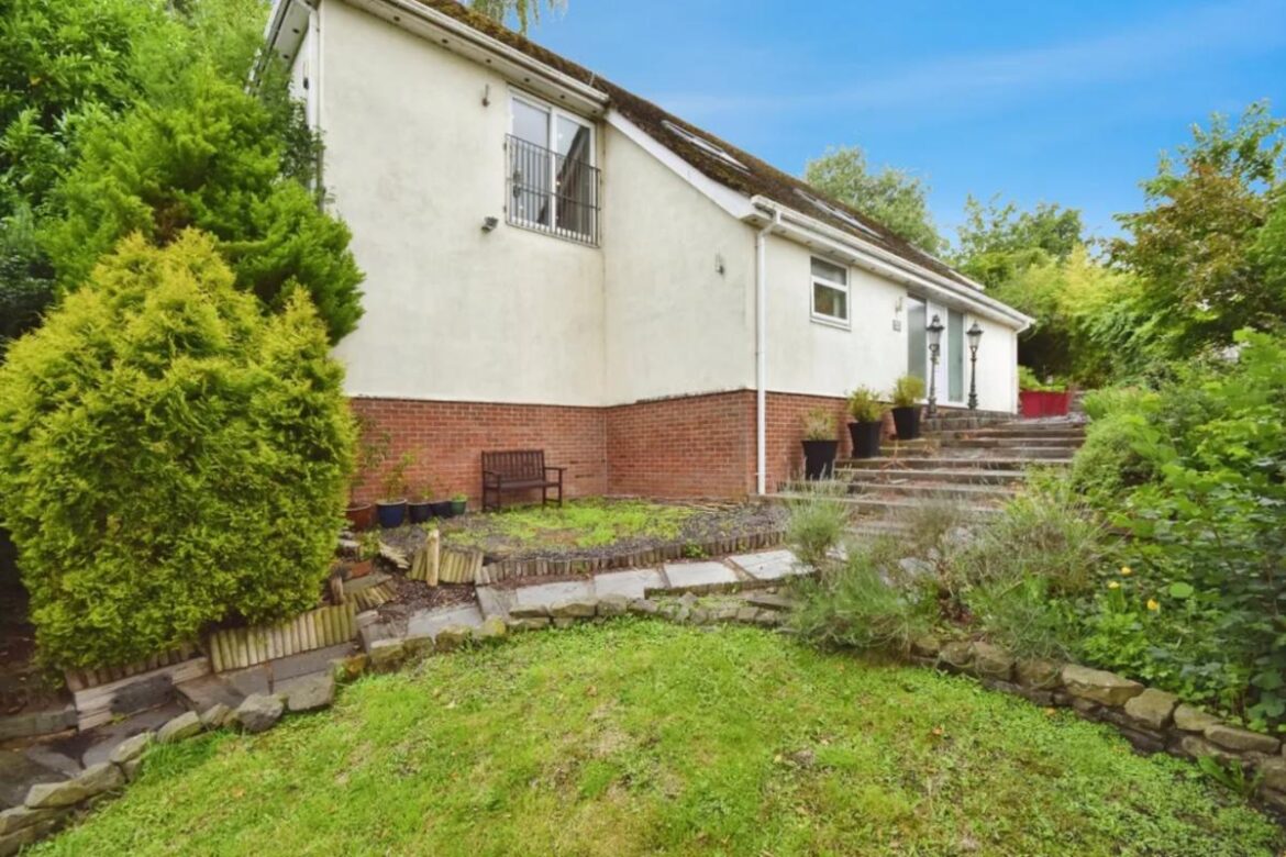 ‘Unique’ family home with huge garden on the market in Lancashire Lancashire Telegraph